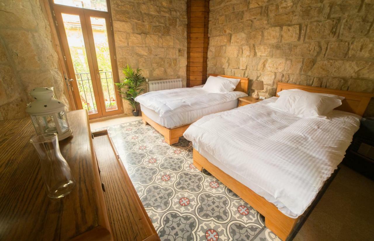 Homestay Shebbak Habib Beirut